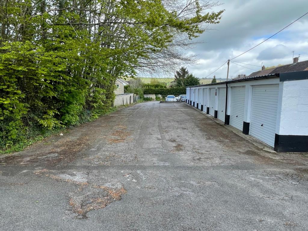 Lot: 114 - TEN REFURBISHED LOCK-UP GARAGES - General view of garages